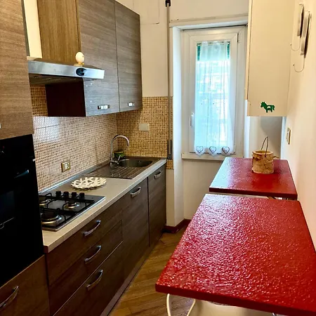 דירה Ele House *