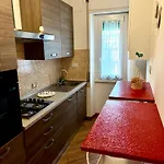 Appartement Ele House *