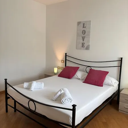 Ele House Řím