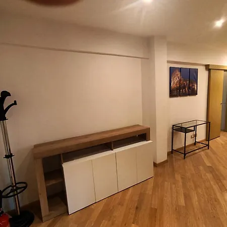 Ele House * Řím
